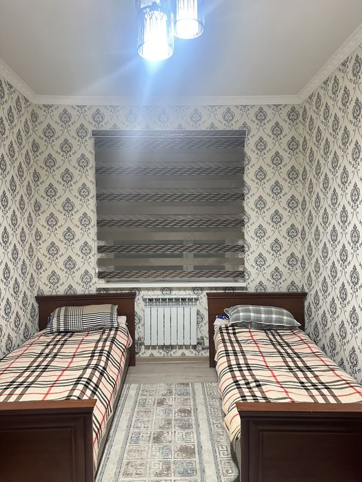 Мебель для спальни кровать шкаф