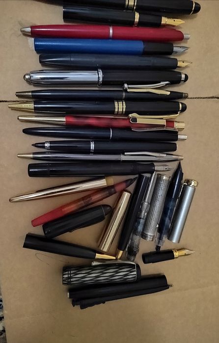 Pixuri Stilouri vechi