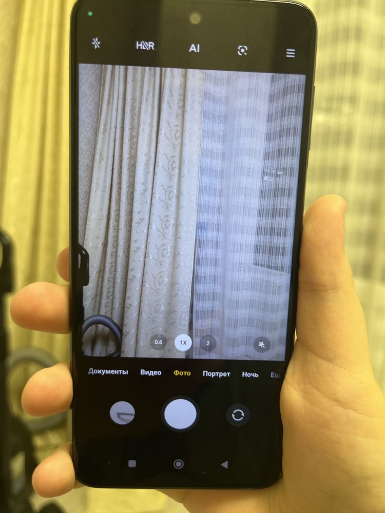 Redmi note 9S , разбитый сзади. но для использываения отлично