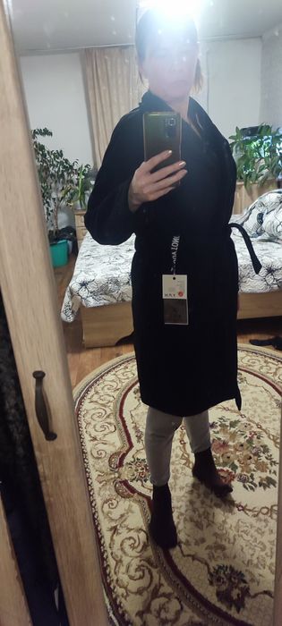 Продам новое драповое пальто