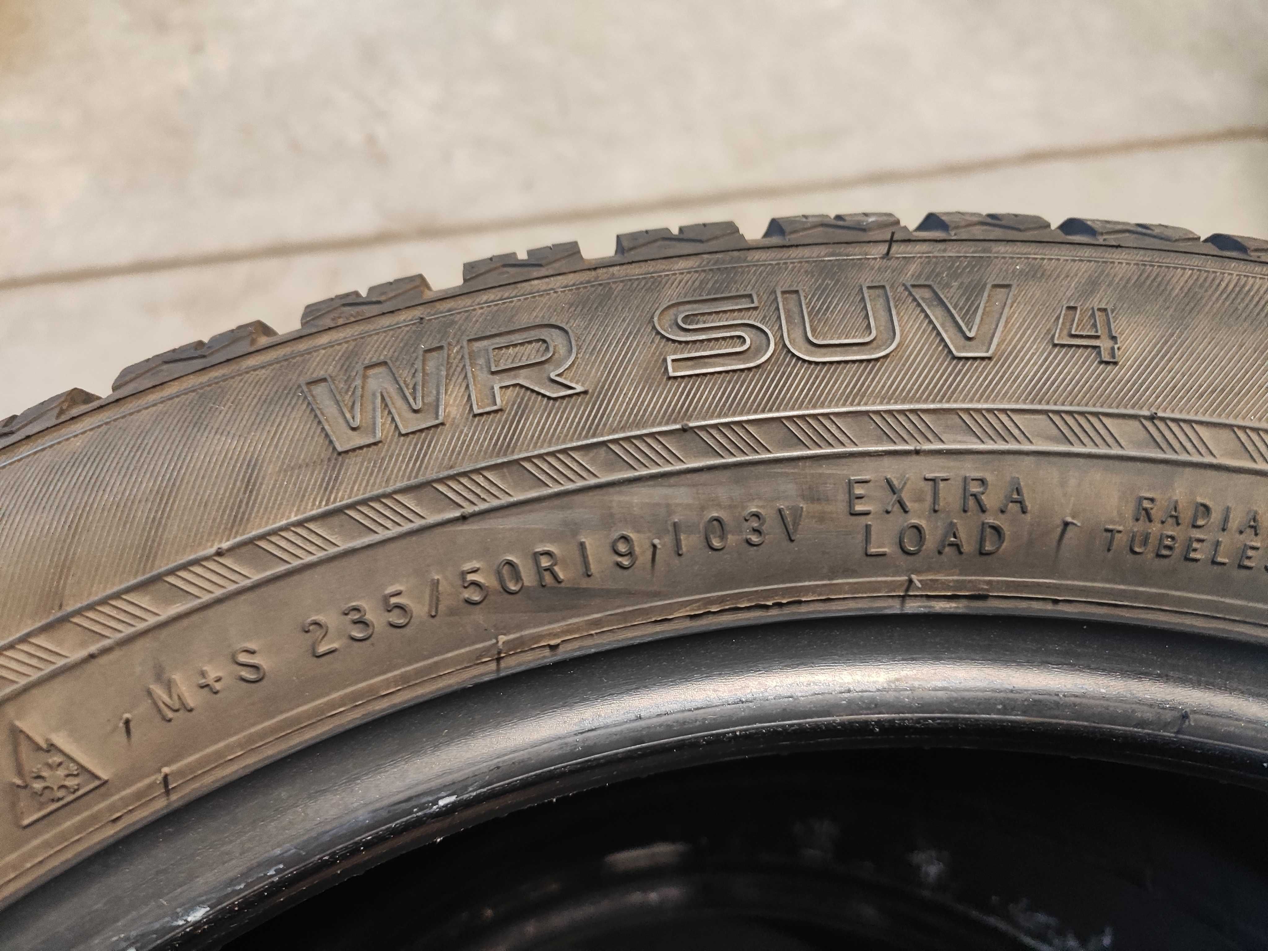 2бр.зимни гуми 235/50/19 Nokian