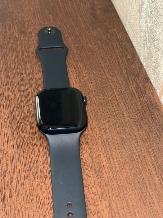 Apple Watch Series 8 (45mm) тёмно-синий цвет (to‘q ko‘k rang)