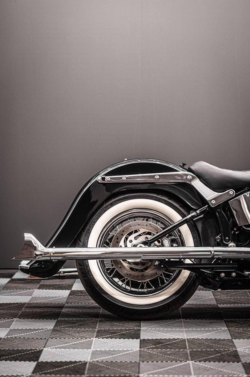 Softail Heritage Chicano