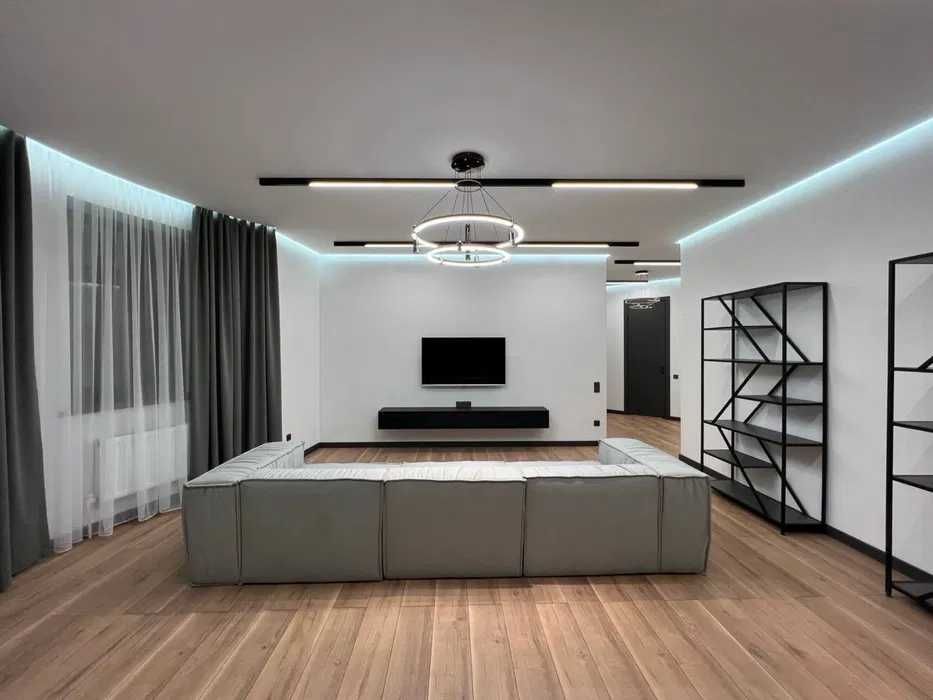 Сдается новая квартира в центре города Жк Parisien-Двухъярусная!