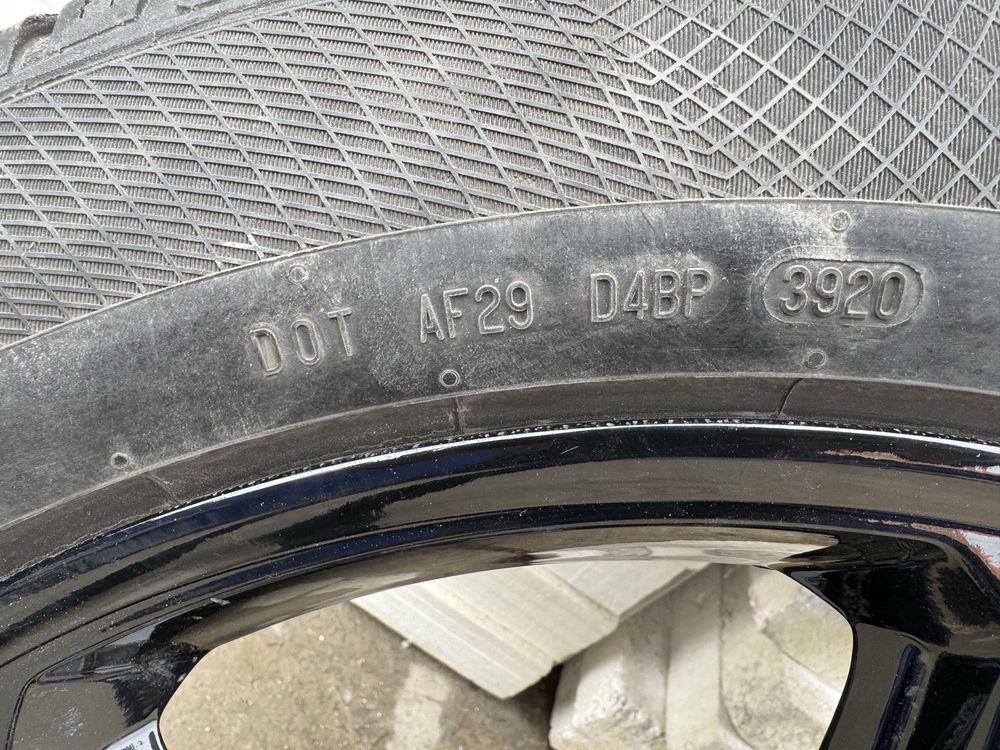 Set roti iarna - anvelope iarna + jante  Continental 285/45 R21