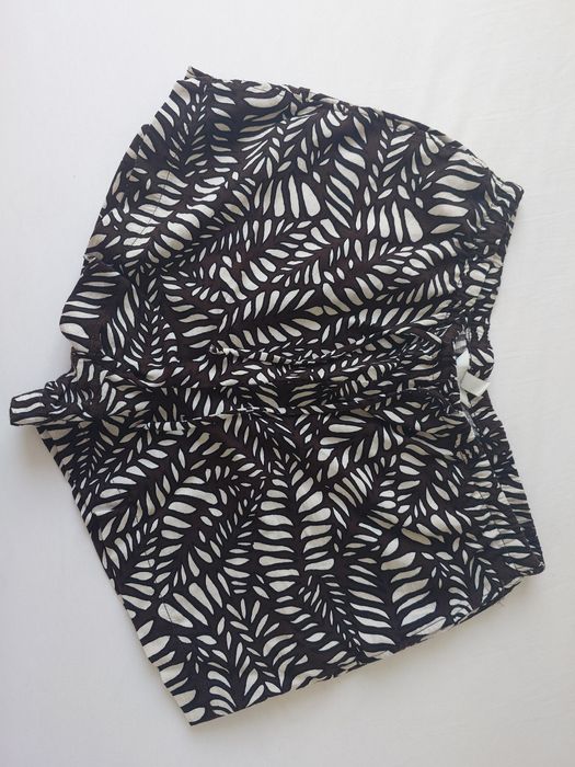 Pantaloni scurți H&M