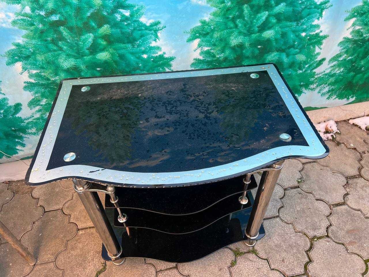 Поставка стекляние