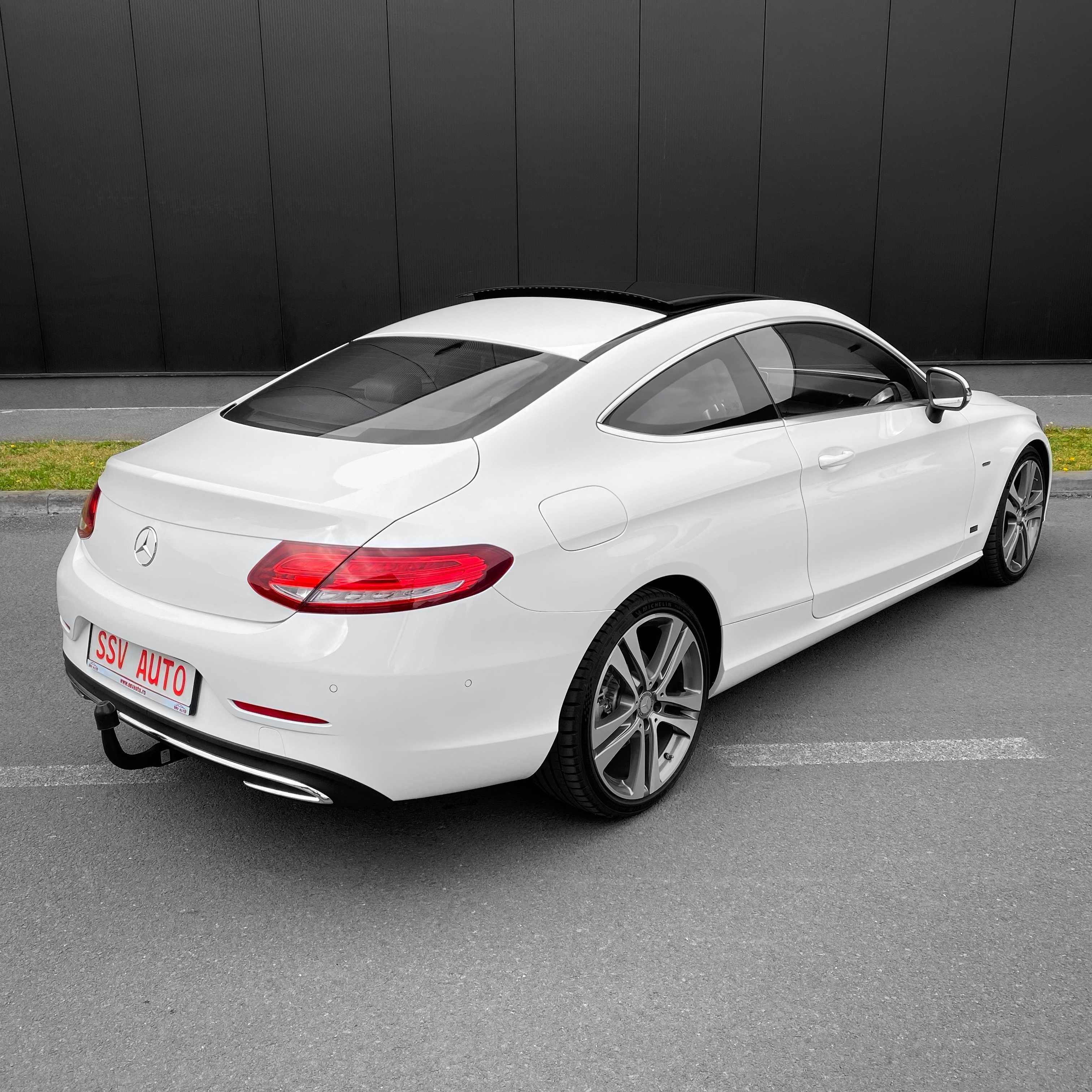 Mercedes-Benz C-Class C205 Coupe Edition 1 Luger Panoramic 2016 Alb