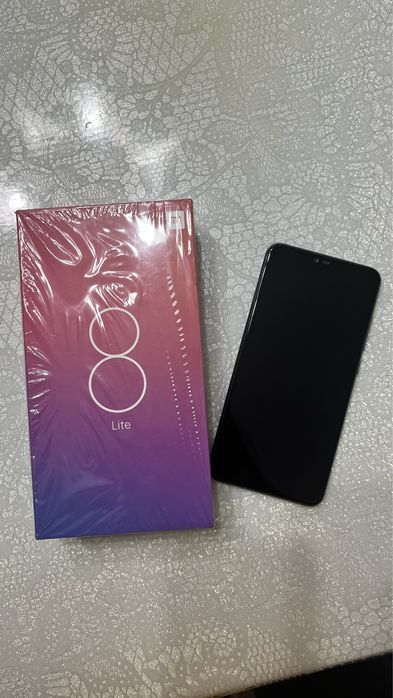 Xiaomi mi 8 lite 4/64GB