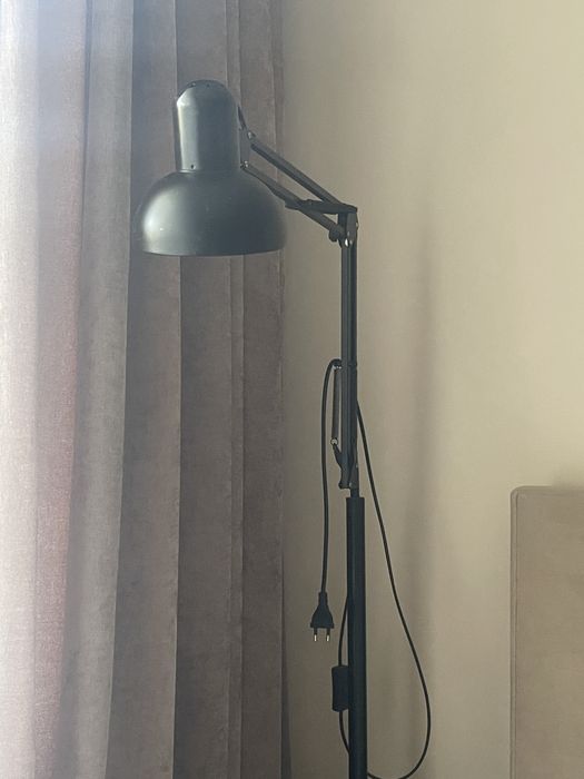 Лампа прикроватная