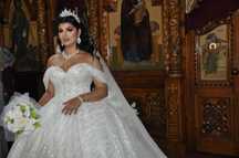 Vând rochie de mireasă mărimea M stil prințesă