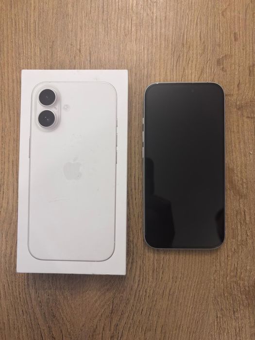 iPhone 16 white  128gb с гаранция
