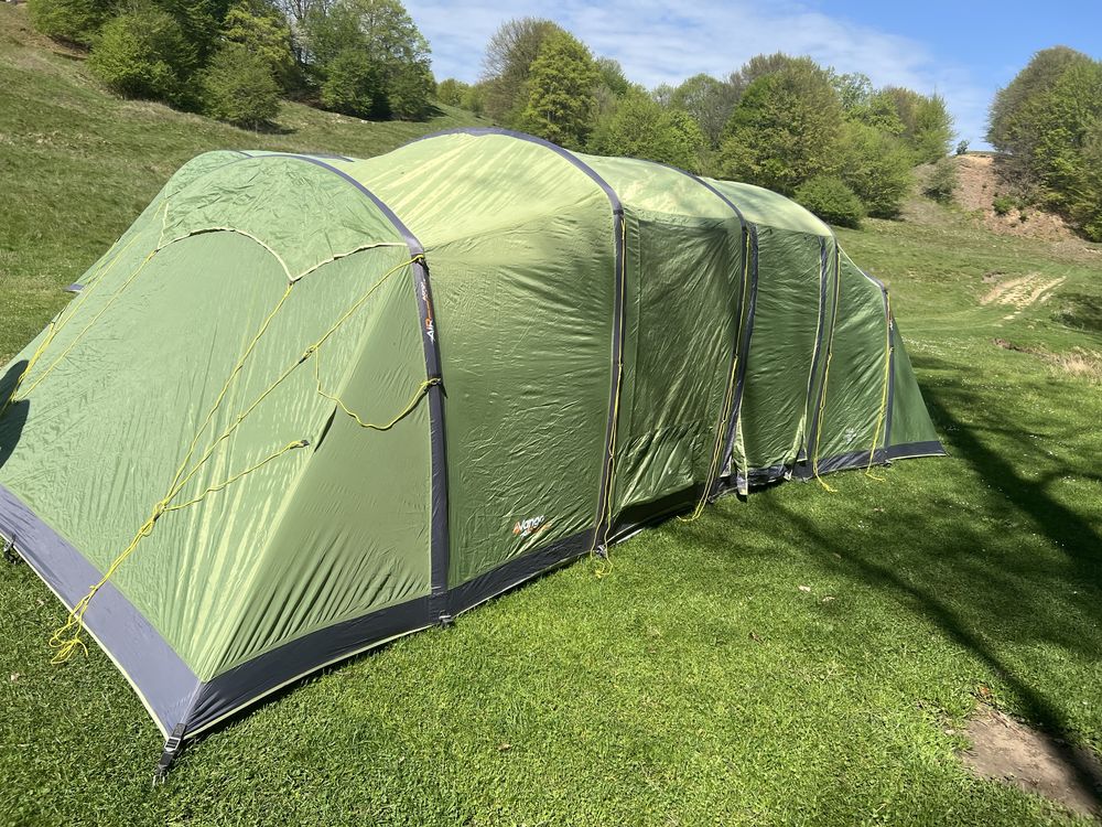 Cort camping 8 persoane! 4 camere ! RRP PESTE 500 £