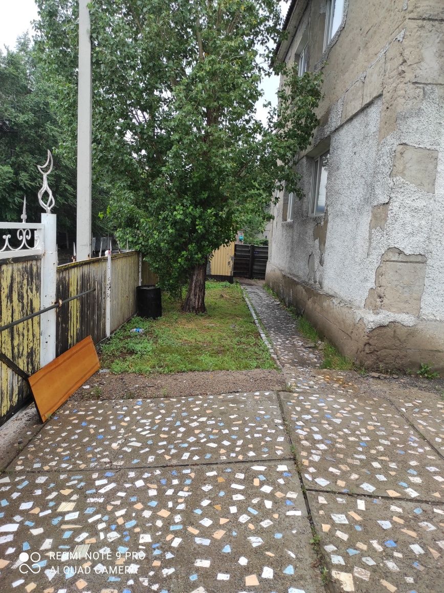 Недвижимость дом два этажа,общая 400,