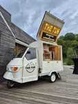The Tuk - Cigar Bar | Lemonade Bar | Prosecco Bar