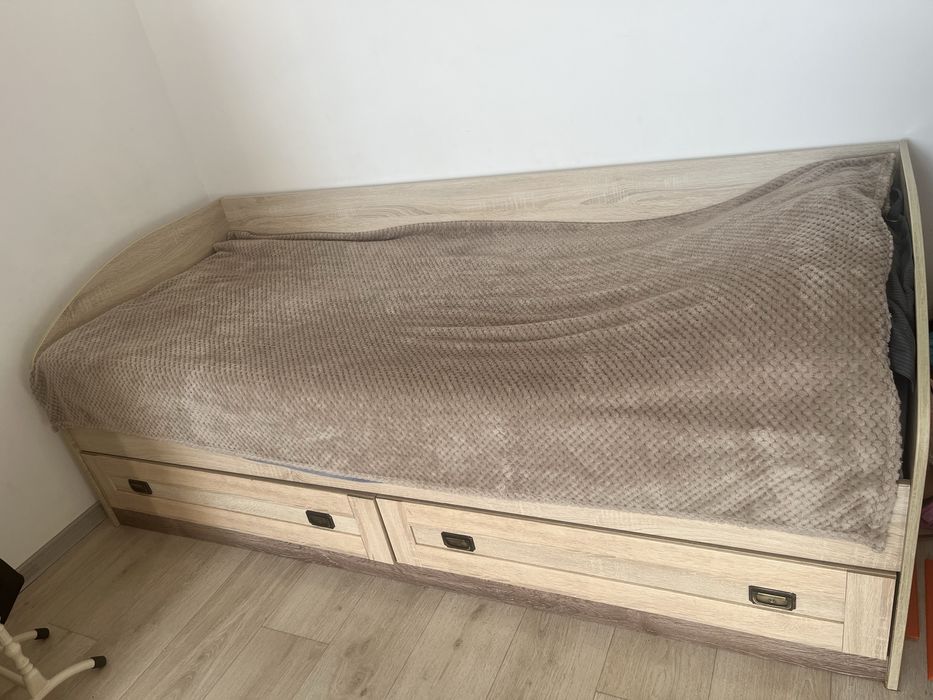 Продам кровать срочно