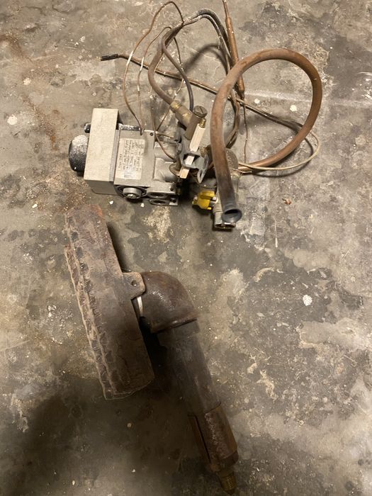 Vana gaz cu termostat si arzator