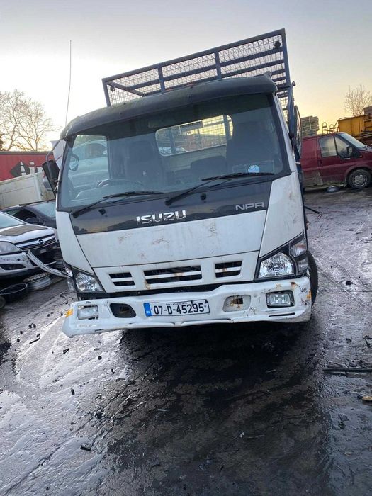 Dezmembrez dezmembrari piese Isuzu N 2007-2008 Euro 4 motor 3.0