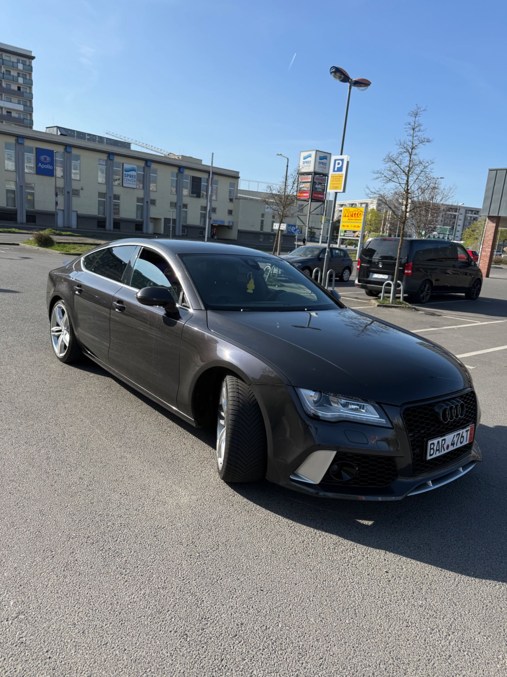 Audi A7 (Kit Rs7) și subwoofer Dynamic