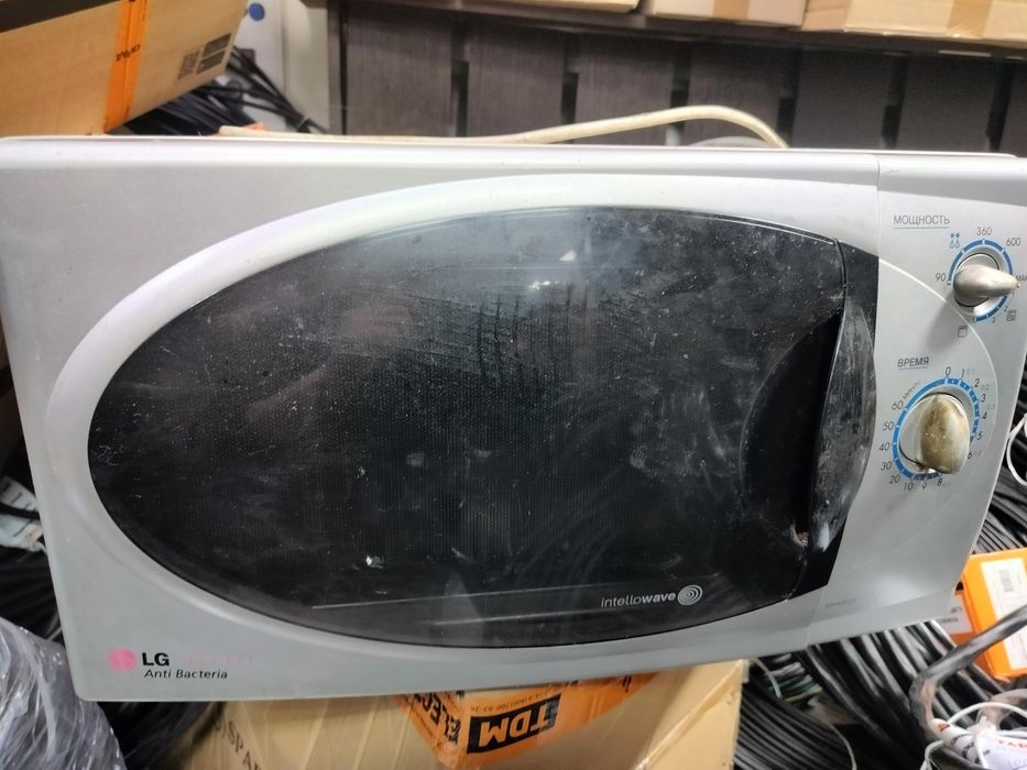 Микроволновая печь