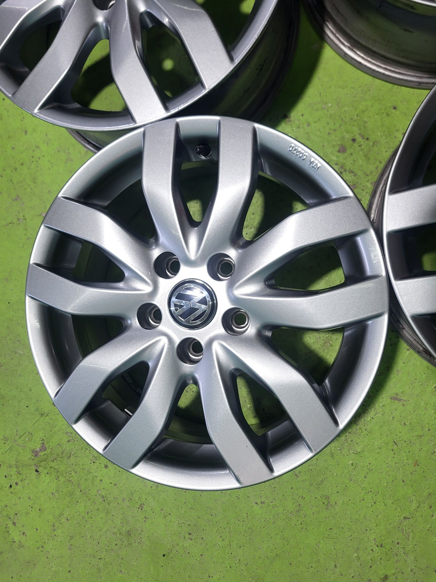 16 5x112 Vw Golf Caddy Touran Skoda Seat 5х112