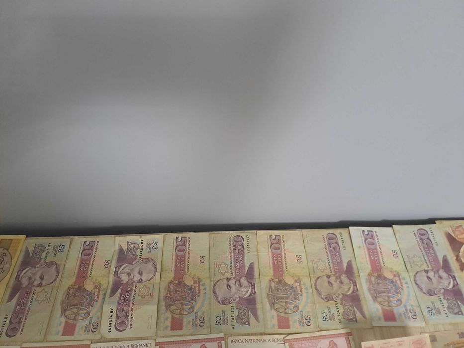 Bani de colectie 1974-2014