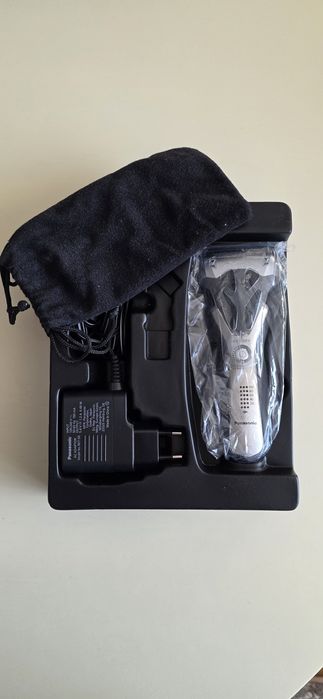 aparat de ras panasonic es-rt67-s503