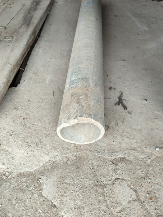 Продам труба асбестовая длина 90 см, диаметр 10 см, толщина 1 см