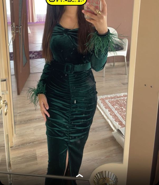 Продавам официална рокля