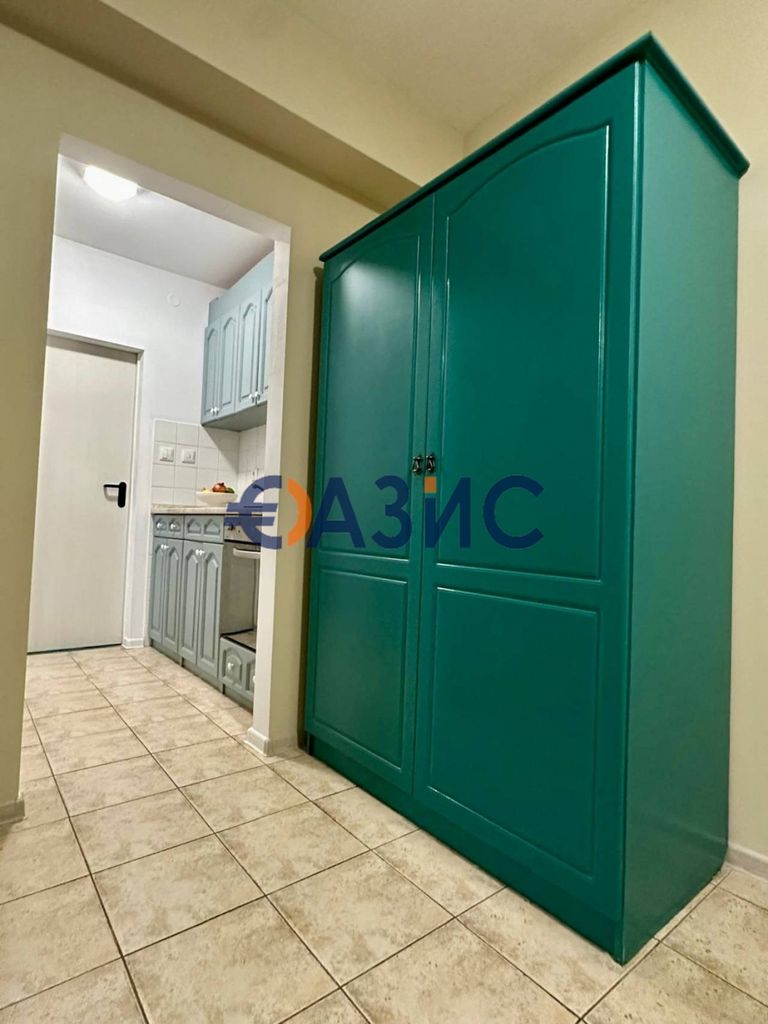 Продава се Тристаен апартамент в Свети Влас - 66 кв.м за 1211 €/кв.м - Снимка #10