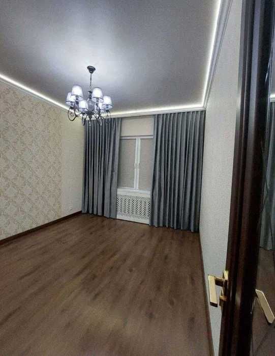 Карасу 1, Qorasu 1. М.Улугбек. квартира с ремонтом 4/2/5  92м Срочно!