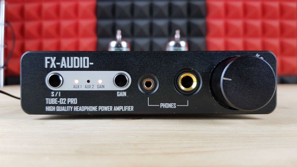 FX-Audio Tube-02 Pro Preamplificator Lampa / Tub Nou, Cutie, Garantie