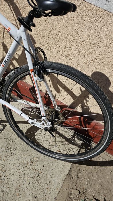 Bicicletă KTM Veneto Cross – trekking/cross, aluminiu, 28"