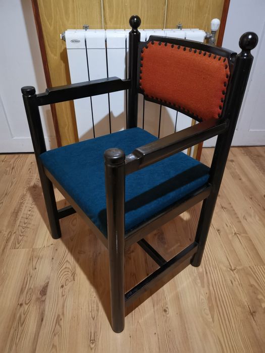 Стол модел "Трон"