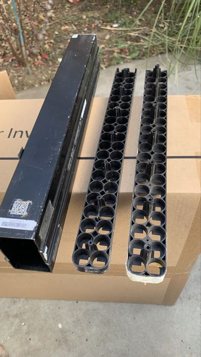 Suport reglabil baterii celule 18650 cu cutie de aluminiu