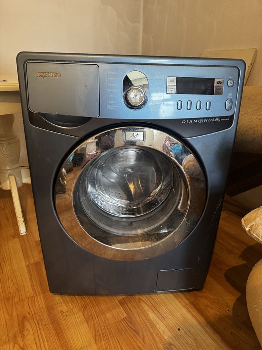 Продам стиральную машину Samsung