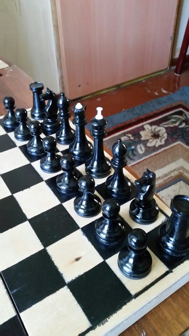 Продам раритетные шахматы
