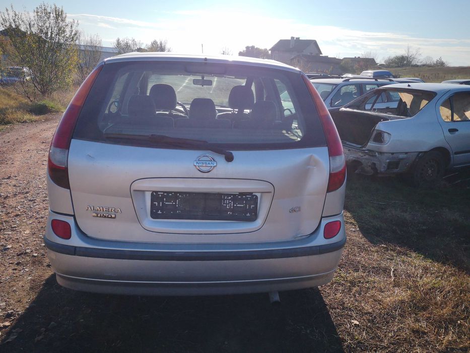 Продавам Nissan Almera Tino 2.2/136 к. с. на части.