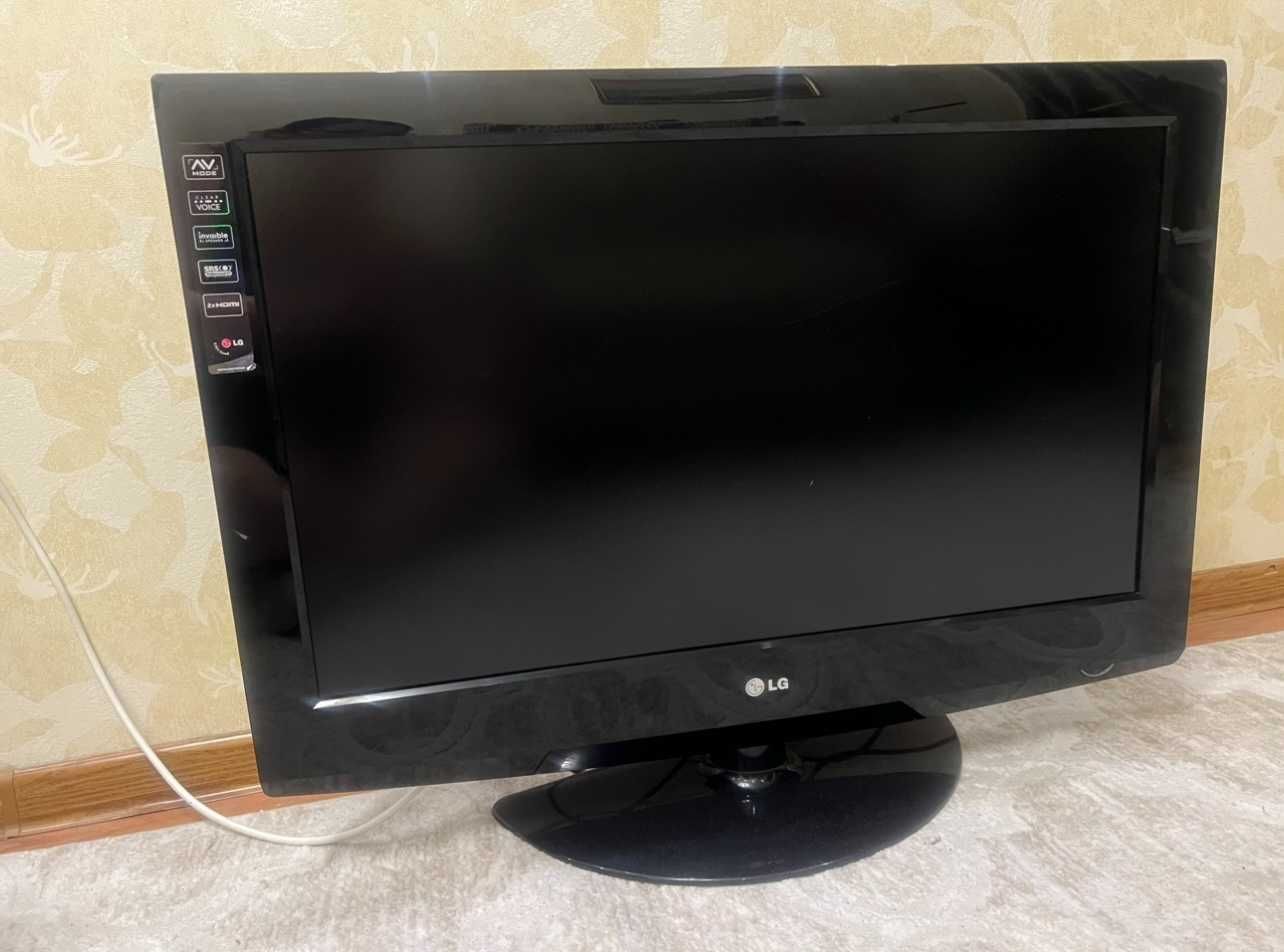 Продам телевизор LG, б/у. диагональ-81 см в отл. состоянии