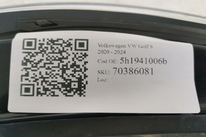 Десен фар Оригинален Led в добро състояние Фолксваген ВВ / Volkswagen