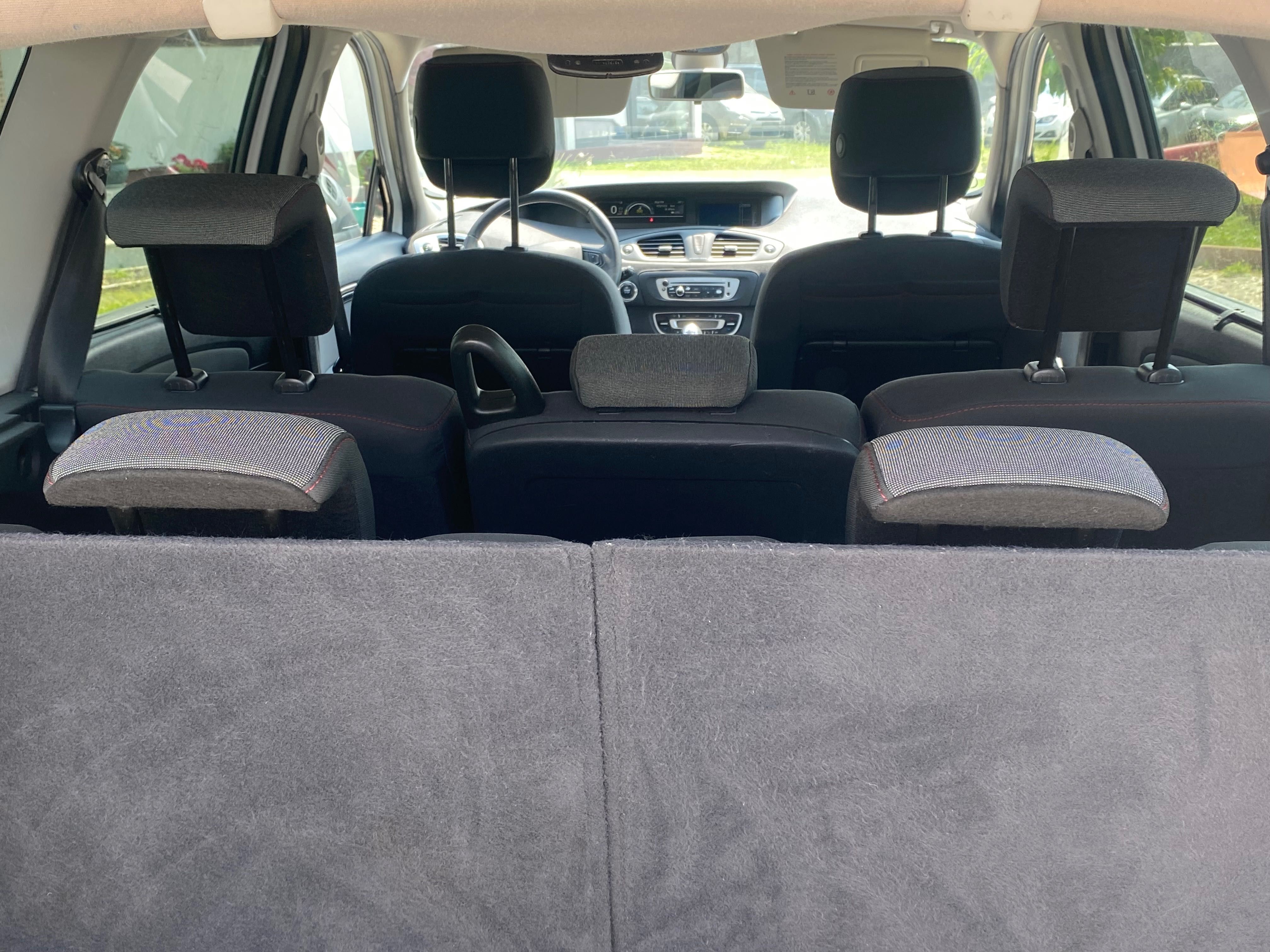 Renault Grand Scenic 1.5 dci 2013 cu 7 locuri euro 5