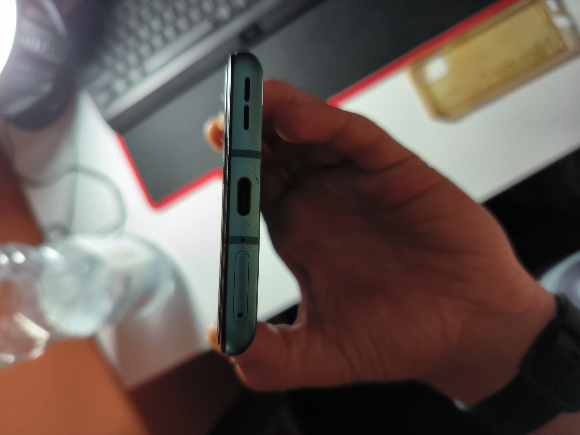 Vând OnePlus 8t 128/8