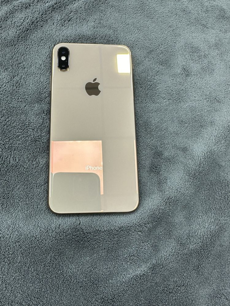 Xs max gold ideal