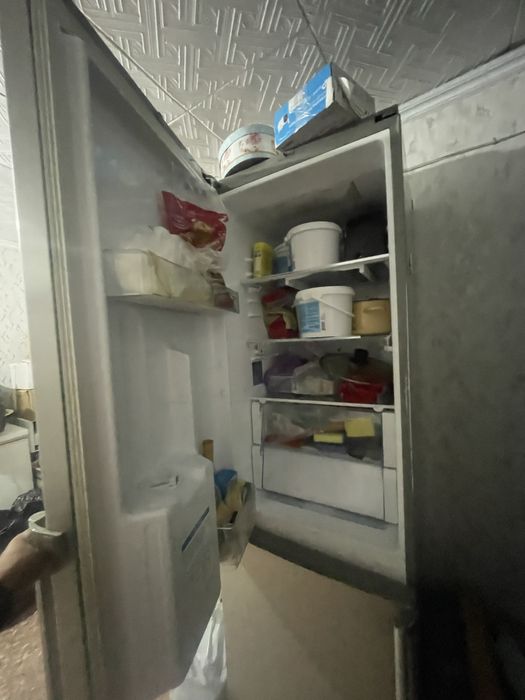 Продам холодильник