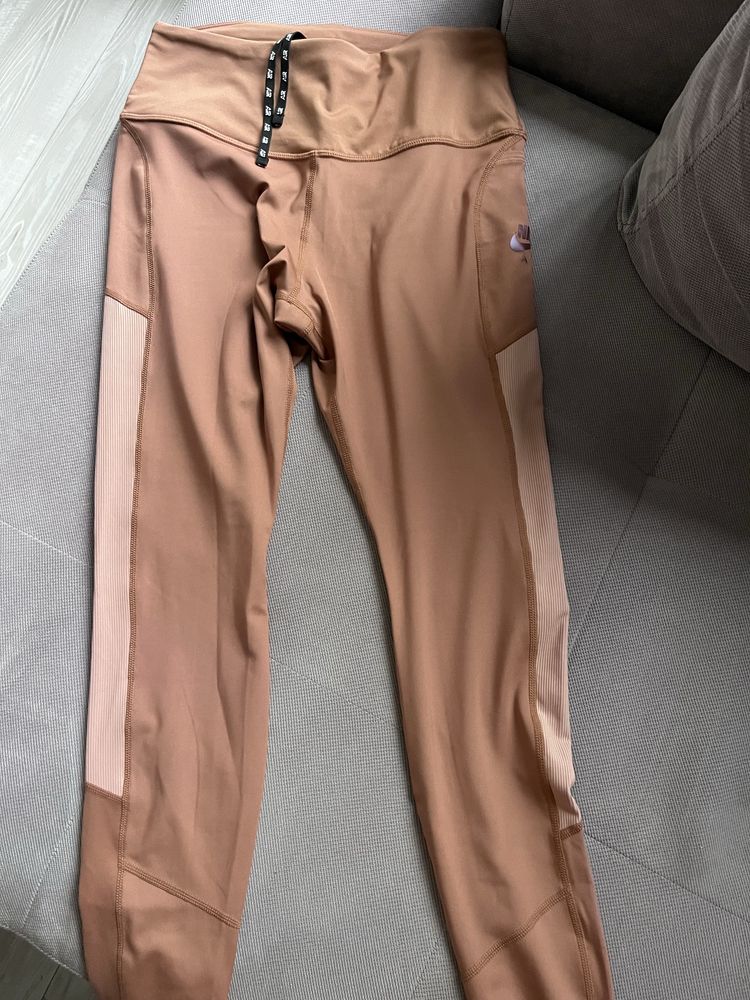 Оригинален клин NIKE