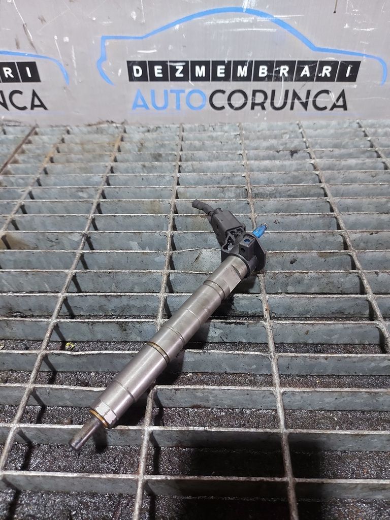 Injector Kia Sorento II 2.2 D 2009 - 2015 197CP D4HB (692) 0986435420