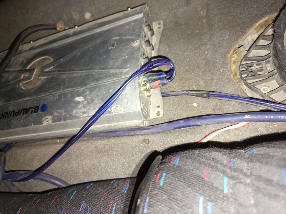 Sambufir  va usilitil