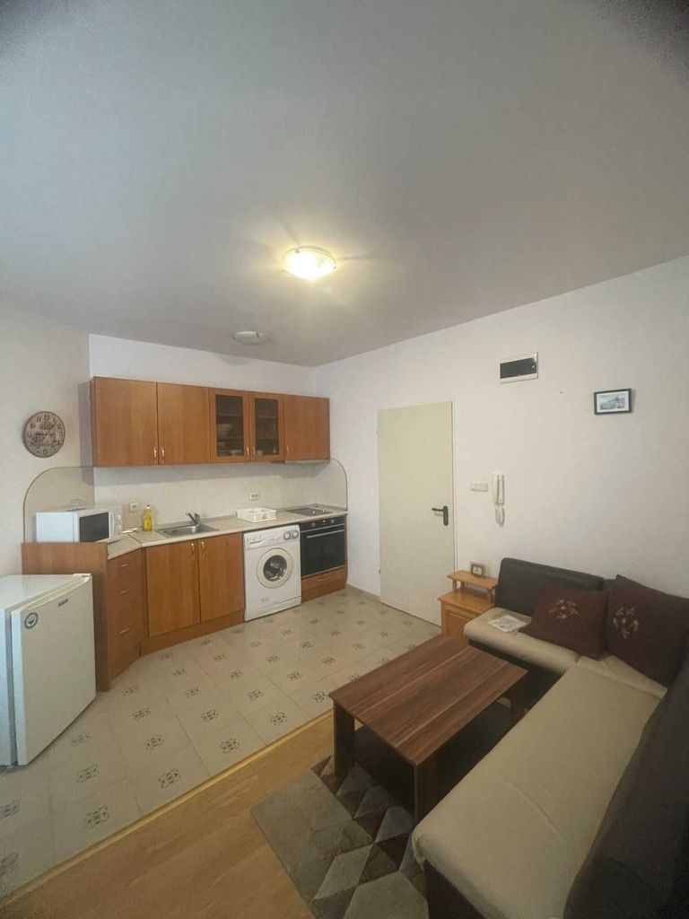 Продава се Двустаен апартамент в Приморско - 57 кв.м за 983 €/кв.м - Снимка #1