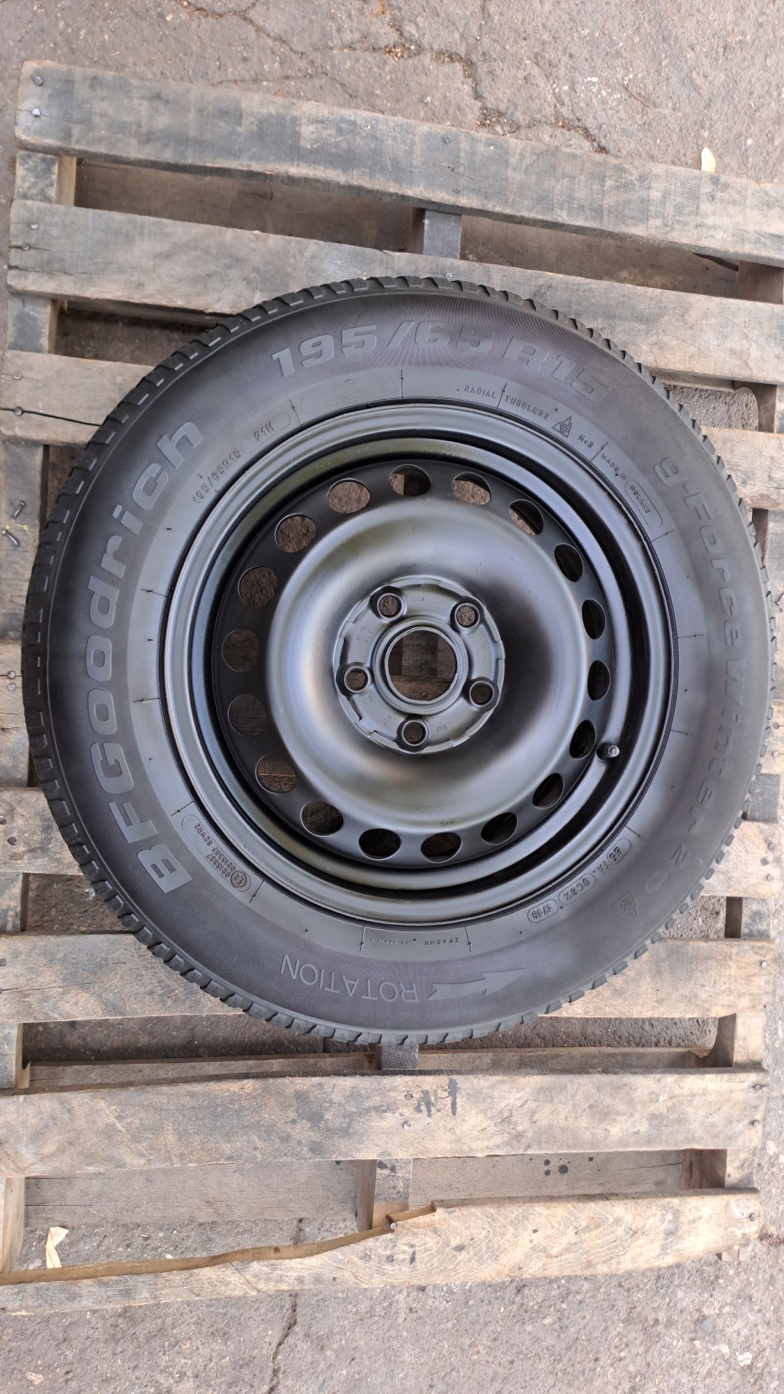 1бр. РЕЗЕРВНА 15" 5Х112мм с гума 195/65/15 Golf 5, 6, Touran 5х112