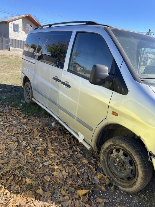 Mercedes vito an 2003